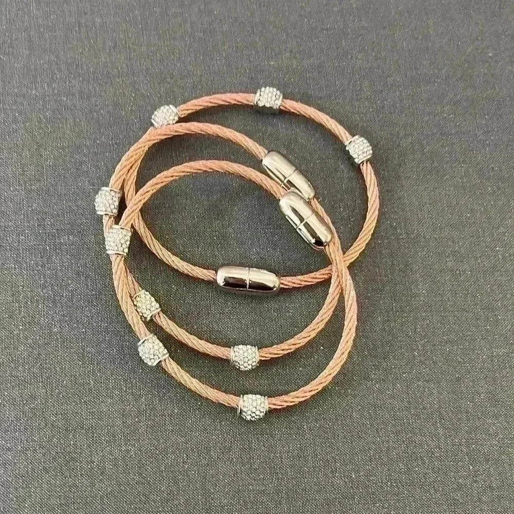 Copper and cubic zirconia bracelet with magnetic closure clasp.